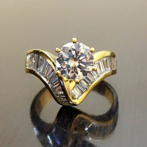 Anello Geometrico Trapezoidale Irregolare per Donne, Gioiello da Dito alla Moda - Product Image 1