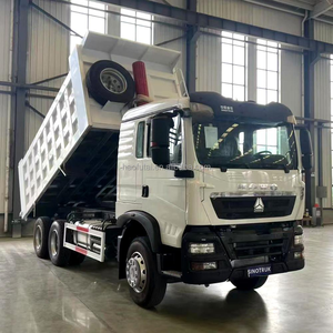 Camion benne HOWO TX 6x4, excellente adaptabilité routière, marche stable sur les chemins boueux et accidentés des montagnes - Product Image 1