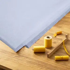 One way cut away polyester non woven fusing fabric for iron hot melting garment making interlining