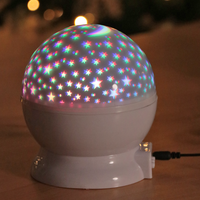 Romantique pour les enfants Cadeau de Noël Lampe d'éclairage de nuit LED Illuminez votre chambre avec Moon StarSky Hello Kitty Licorne Design