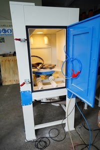 Cabine de sablage à sec robuste avec aspiration pour le nettoyage des métaux - Product Image 3