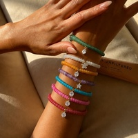 Bracelet hypoallergénique multicolore en acier inoxydable avec perles en pierre naturelle, breloque géométrique en zircon, style bohème, plaqué or 18 carats, idéal pour un cadeau