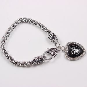 Oakland Raiders <span class=keywords><strong>Outlet</strong></span> สร้อยข้อมือโลหะประดับเพชรรูปหัวใจ32ทีมสร้อยข้อมือสำหรับใส่เล่นกีฬา - Product Image 1
