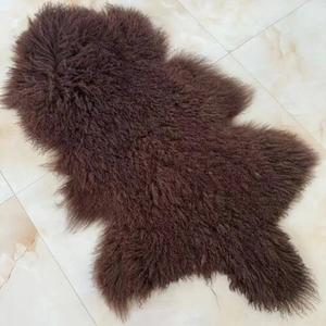 Alfombras <span class=keywords><strong>de</strong></span> <span class=keywords><strong>piel</strong></span> <span class=keywords><strong>de</strong></span> oveja mongol real rizada <span class=keywords><strong>de</strong></span> pelo largo <span class=keywords><strong>de</strong></span> color personalizado al por mayor - Product Image 5
