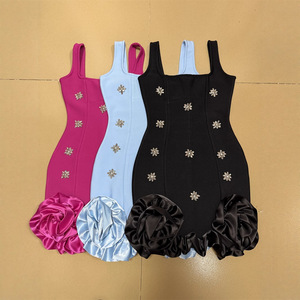 Robe mini sexy de haute qualité pour femmes, robe moulante, robe de soirée, robe de bal rose avec décorations florales et strass - Product Image 5