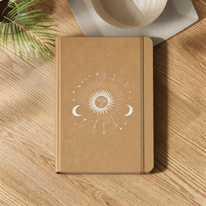 Diario Personalizzato Celestial Sun Moon A5, Taccuino in Pelle PU di Alta Qualità con Elastico, Colore Cammello, Regalo - Product Image 1