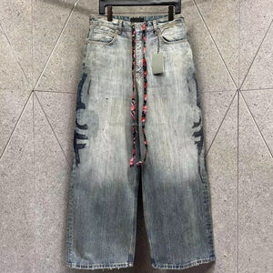 רופף מתאים חדש עם תגי תגים unisex הושמדו אמנות ישרה מכנסיים ברכיים ג 'ינס Y2k רחב-רגל גברים במצוקה ג' ינס - Product Image 1