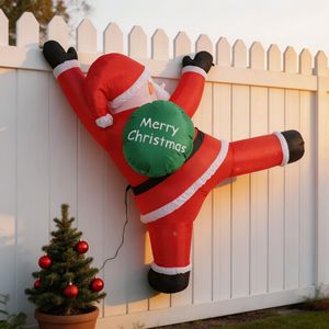 Modelo Inflable de Santa Claus Escalando la Pared de 2 Metros con Mochila Verde, Adorno Inflable para Exteriores - Product Image 3