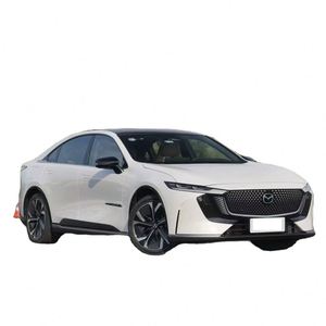 Nuevo Changan EZ6 en China, Auto Híbrido Eléctrico de Rango Extendido, Hatchback de 5 Puertas y 5 Asientos, EZ-6 - Product Image 1