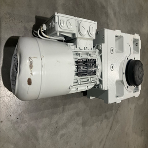 PLC EN60034 GKS06 3M SAR 080C42 MDEM PLC S 0847 Moteur à engrenages <span class=keywords><strong>V2M</strong></span> - Product Image 1