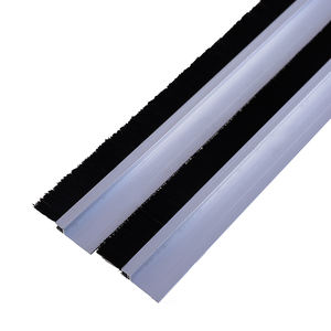 Industriële op maat gemaakte H-vormige aluminiumlegering nylon stripborstel voor deuronderkant weerstrips - Product Image 5