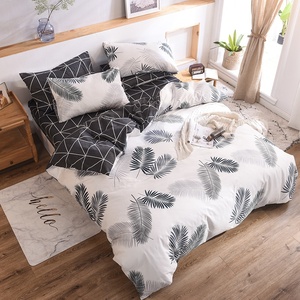 Vente chaude Textile de maison Prix bas Doux imprimé Quatre saisons 100% polyester <span class=keywords><strong>Couette</strong></span> de luxe Drap de lit Ensemble de literie Maison Hôtel - Product Image 3