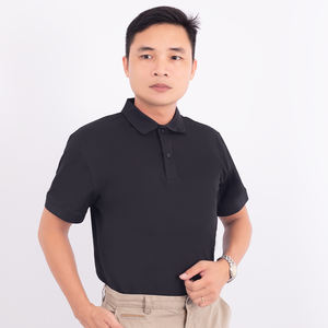 Polo anti-rides en mélange de coton durable, tissu facile d'entretien, idéal pour les professionnels occupés ou les uniformes nécessitant un entretien réduit - Product Image 1