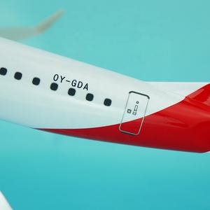 Modèle d'<span class=keywords><strong>avion</strong></span> <span class=keywords><strong>cargo</strong></span> Embraer ERJ-195 à l'échelle 1:100, 39 cm, avec support - Product Image 5