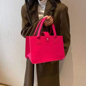 ถุงผ้าสักหลาด30*20*18ซม. กระเป๋าโท้ทสำหรับผู้หญิงกระเป๋าถือพิมพ์โลโก้ตามสั่งกระเป๋าถือช้อปปิ้งถุงผ้าสักหลาดขนสัตว์ - Product Image 2