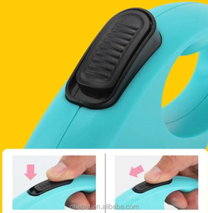 Laisse pour <span class=keywords><strong>chien</strong></span> Laisse de <span class=keywords><strong>roulette</strong></span> rétractable Pet Walking Medium Big Dog Traction Rope 4 M Long Laisses pour chiens - Product Image 3