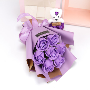 Boîte cadeau YM avec bouquet de fleurs artificielles en savon en forme de rose, pour la Saint-Valentin, un cadeau d'anniversaire pour une meilleure amie - Product Image 5