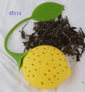 Juego de utensilios populares Oem 2004 Infusor de té de silicona <span class=keywords><strong>verde</strong></span> y bolsas de té vacías Precio de máquina de embalaje de metal y plástico de malla - Product Image 1