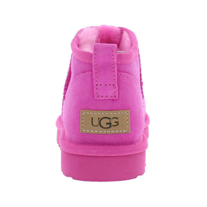 Botas de Nieve Ugg Classic Ultra Mini para Mujer, Color Carnation, Punta Redonda, Antideslizantes, Cálidas para Invierno, Suela de Goma, Parte Superior de Piel de Oveja - Product Image 4