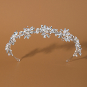 Bandeau de <span class=keywords><strong>cheveux</strong></span> de diamant de <span class=keywords><strong>fleur</strong></span> de Style japonais coréen fait à la main nouveau bandeau de <span class=keywords><strong>couronne</strong></span> de mariée de perle d'eau douce - Product Image 2