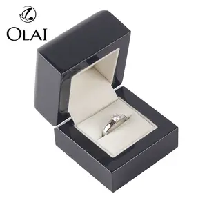 अनुकूलित डिजाइन शादी प्रस्ताव उपहार अंगूठी श्रृंखला काले गहने भंडारण बॉक्स पैकेजिंग