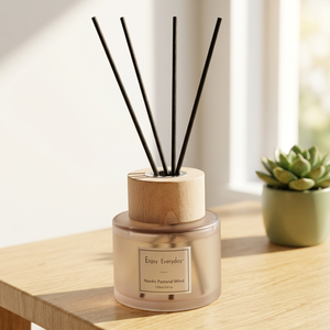 Diffusore di Aromi <span class=keywords><strong>in</strong></span> Vetro Satinato con Coperchio <span class=keywords><strong>in</strong></span> Legno Naturale 110ML, Etichetta Privata OEM ODM, Profumo Duraturo - Product Image 5