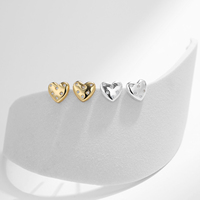 Romantische bruiloftsoorbellen voor vrouwen Fijne sieraden Valentijnsdagcadeau 925 sterling zilver glanzende harten oorknopjes