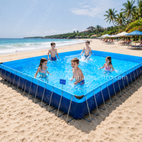 Fabricant de grandes piscines portables à structure, de réservoirs d'eau et de parcs aquatiques gonflables d'extérieur avec toboggans pour enfants.