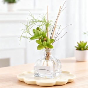 Produits très vendus en Europe et en Amérique, vente directe d'usine, bouteilles en verre personnalisables avec parfum ajouté, bougies éternelles - Product Image 5