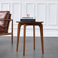 Meubles de salon au design minimaliste moderne, table d'appoint ronde Qisi en bois de frêne massif, table basse pour salon d'appartement