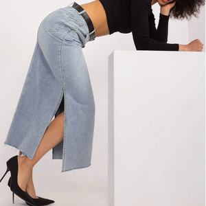 Nouvelle Arrivée Jupe Longue en Jean Taille Haute Style Cargo avec Double Fente, Bleu Vintage et Ourlet Effiloché - Product Image 1