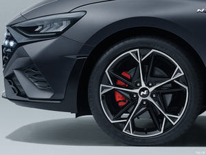 Nouvelle <span class=keywords><strong>Hyundai</strong></span> Lafesta <span class=keywords><strong>N</strong></span> <span class=keywords><strong>Line</strong></span> Glx/Dlx 270T 4 cylindres turbo essence, pneus R18, 5 places, cuir, 220 km/h, moteur 1.5T essence, conduite à gauche - Product Image 3