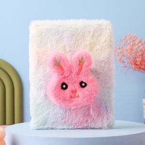 Carnet en peluche Unbound, cadeau <span class=keywords><strong>de</strong></span> Noël, agenda avec broderie, design créatif et tendance - Product Image 6