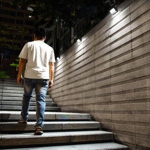 PIR 센서가 장착된 스마트 태양광 실외 벽등, 이중 색온도, 배선 불필요 - Product Image 3