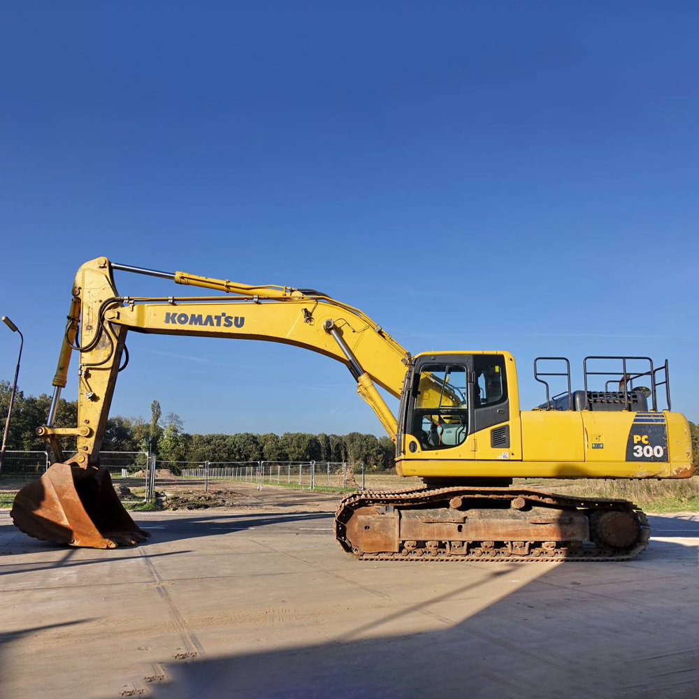 Португалия в наличии строительное оборудование Японский Б/у экскаватор для продажи 20 тонн используется komatsu pc200-8 экскаватор