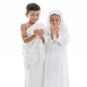 Vente en gros doux et confortable qualité Umrah Essentials enfants <span class=keywords><strong>ikid</strong></span> polyester jacquard ihram robe/ehram pour enfants - Product Image 3