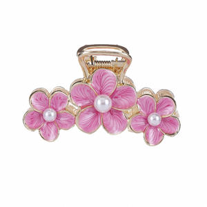 Vente en gros usine : Grande épingle à <span class=keywords><strong>cheveux</strong></span> rétro en alliage de zinc avec fleur de perles, style 'Sweet Headdress', avec plaque arrière et <span class=keywords><strong>filet</strong></span> à <span class=keywords><strong>cheveux</strong></span>, pour femmes, modèle populaire - Product Image 5