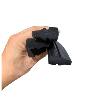 Bande d'étanchéité d'<span class=keywords><strong>essuie</strong></span>-<span class=keywords><strong>glace</strong></span> en forme de pagode noire anti-corrosion joint de porte et de fenêtre en <span class=keywords><strong>caoutchouc</strong></span> EPDM marque CHJ - Product Image 2