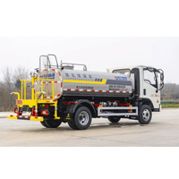 Camion-citerne à eau DONGFENG 4X2 5000L à 2 essieux, camion d'arrosage pour l'assainissement municipal