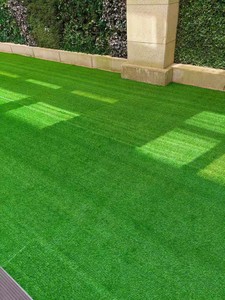Gazon artificiel, pelouse synthétique, tapis vert réaliste haute simulation pour jardin et aire de jeux - Product Image 2