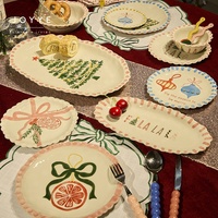 Service de table en céramique Joyye personnalisé, peint à la main, pour Noël, assiettes en grès à bord festonné, cadeau de Noël