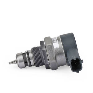 OE #0281006017 soupape de commande de régulateur de pression de carburant pour <span class=keywords><strong>Ford</strong></span> Land Rover Jaguar 3.0T-4.4T6.7L-2011-2019Y - Product Image 3