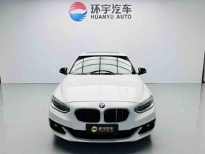 Acceptons les commandes personnalisées – BMW Série 1 118i Sport 2018 d'<span class=keywords><strong>occasion</strong></span> à prix abordable avec sièges en cuir, caméra de recul, faible consommation de carburant, équipement premium - Product Image 1