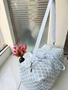 Nouveauté, sac de sport Boho 100% coton imprimé bloc à main pour femmes, sac de sport matelassé avec poignée en corde, de taille moyenne pour les voyages - Product Image 5