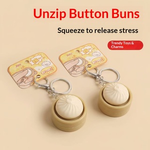 พวงกุญแจรูปซาลาเปาแบบกดได้ ของเล่นคลายเครียด ของขวัญสำหรับกระเป๋าเป้ - Product Image 3