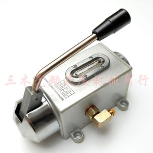 Y 8 Manual <b>Hand</b> Crank Oil Pump <b>Cast</b> Aluminum CNC Press Lubrication Pump - Product Image 4