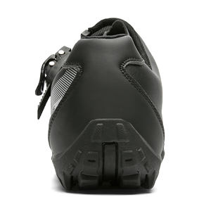 <span class=keywords><strong>Scarpe</strong></span> <span class=keywords><strong>da</strong></span> ciclismo <span class=keywords><strong>da</strong></span> uomo con tacchetti Spd compatibili pedali traspiranti e comode <span class=keywords><strong>scarpe</strong></span> <span class=keywords><strong>da</strong></span> bicicletta MTB con fibbia - Product Image 2