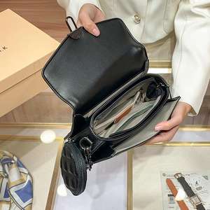 设计师奢华百叶窗女包复古灵感国家PU衬里女士市场批发商 - Product Image 5