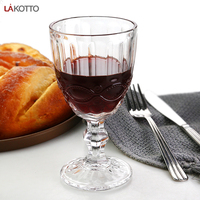 Gros Offre Spéciale 320ml 10.5oz tout Usage pressée Motif Coloré Vintage Verre de Vin Gobelet De Mariage Pour Le parti Hôtel Restaurant