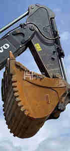 Volvo EC950EL 2021 Excavator 95 Ton 8.5m <b>Bucket</b> Capacity Engine Pump Gearbox Shanghai - Product Image 3